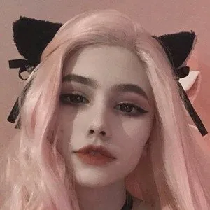 Alisa Grandova Age, Birthday, Birthplace, Bio, Zodiac &  Family