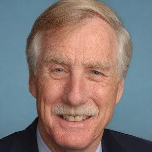 Angus King birthday on March 31, 1944