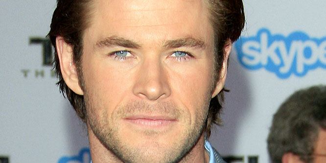Chris Hemsworth Age, Birthday, Birthplace, Bio, Zodiac &  Family
