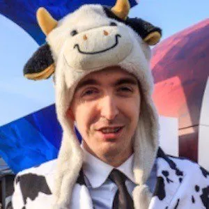 Cowsep Age, Birthday, Birthplace, Bio, Zodiac &  Family