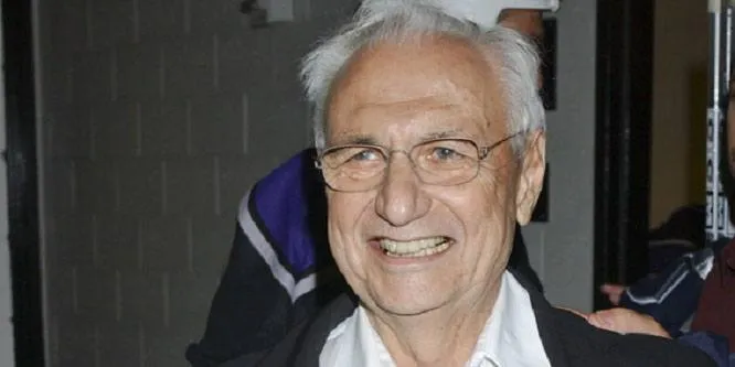 Frank Gehry Age, Birthday, Birthplace, Bio, Zodiac &  Family