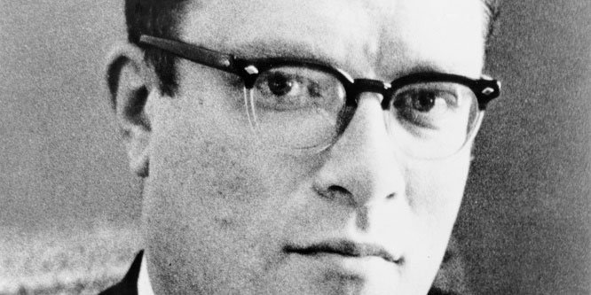 Isaac Asimov Age, Birthday, Birthplace, Bio, Zodiac &  Family