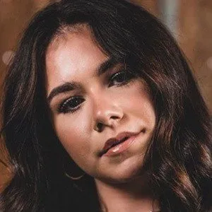 Isabella Bruno Age, Birthday, Birthplace, Bio, Zodiac &  Family