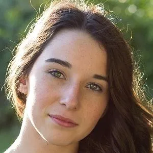 Kally Berard Age, Birthday, Birthplace, Bio, Zodiac &  Family