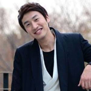 Lee Kwang-soo Age, Birthday, Birthplace, Bio, Zodiac &  Family