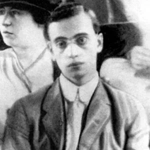 Leo Frank Age, Birthday, Birthplace, Bio, Zodiac &  Family