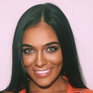 Lydia Clyma Age, Birthday, Birthplace, Bio, Zodiac &  Family