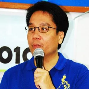 Mar Roxas Age, Birthday, Birthplace, Bio, Zodiac &  Family