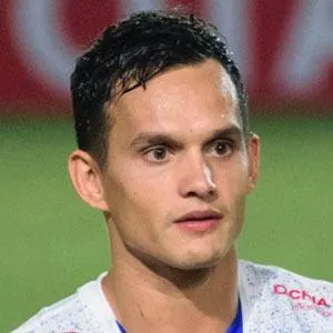 Mika Chunuonsee Age, Birthday, Birthplace, Bio, Zodiac &  Family