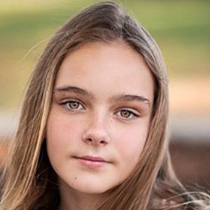 Molly Louise Young Age, Birthday, Birthplace, Bio, Zodiac &  Family
