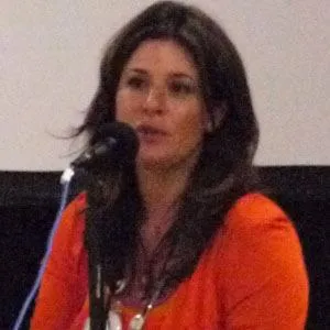 Nicole Oliver Age, Birthday, Birthplace, Bio, Zodiac &  Family