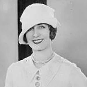 Norma Shearer birthday on August 10, 1902