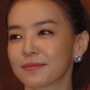 Park Sun-young Age, Birthday, Birthplace, Bio, Zodiac &  Family