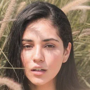 Radhika Seth Age, Birthday, Birthplace, Bio, Zodiac &  Family
