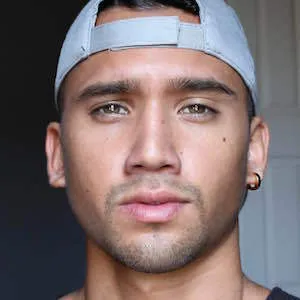 Rory Westfield Age, Birthday, Birthplace, Bio, Zodiac &  Family