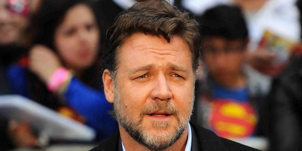 Russell Crowe birthday on April 7, 1964