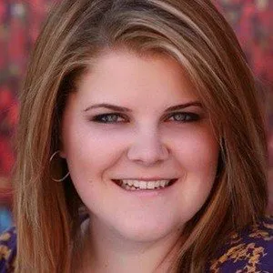 Ryann Redmond Age, Birthday, Birthplace, Bio, Zodiac &  Family