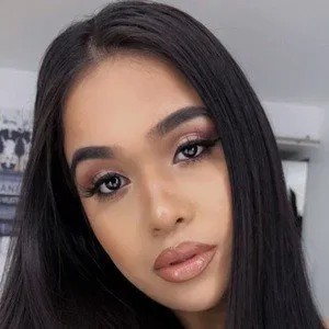 Today’s Famous Instagram Star Birthdays list for August 18, 2022