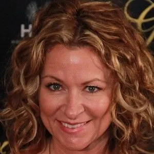 Sarah Colonna Age, Birthday, Birthplace, Bio, Zodiac &  Family