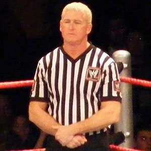 Scott Armstrong Age, Birthday, Birthplace, Bio, Zodiac &  Family