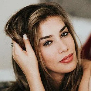 Stephanie González birthday on April 22, 1991