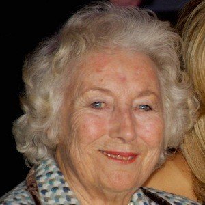 Vera Lynn Age, Birthday, Birthplace, Bio, Zodiac &  Family
