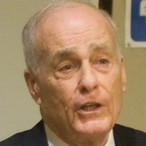 Vincent T. Bugliosi Jr. Age, Birthday, Birthplace, Bio, Zodiac &  Family
