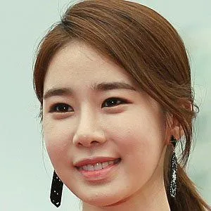 Yoo In-na birthday on June 5, 1982