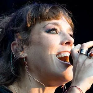 Zaz Age, Birthday, Birthplace, Bio, Zodiac &  Family