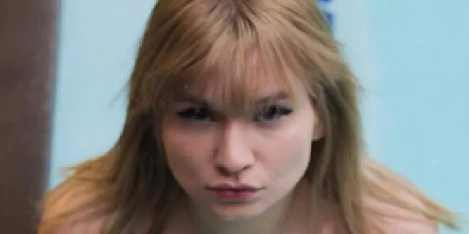 Zoie Burgher Age, Birthday, Birthplace, Bio, Zodiac &  Family